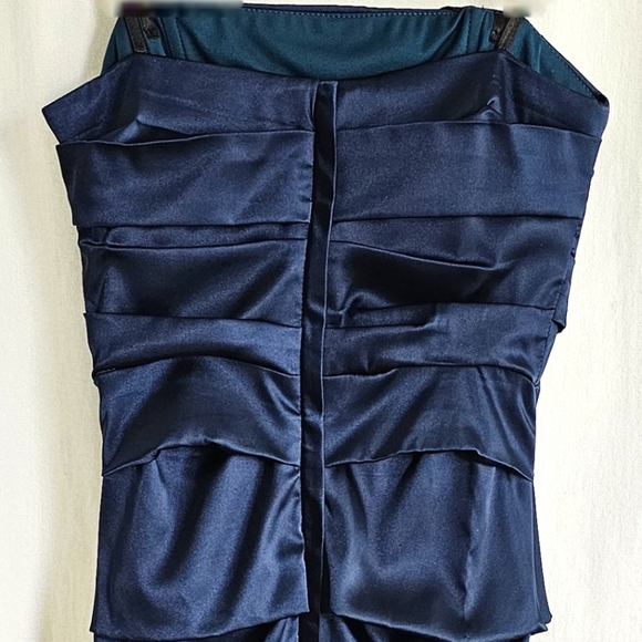 🇨🇦 Le Chateau Strapless Turquoise Satin Dress - Picture 15 of 16